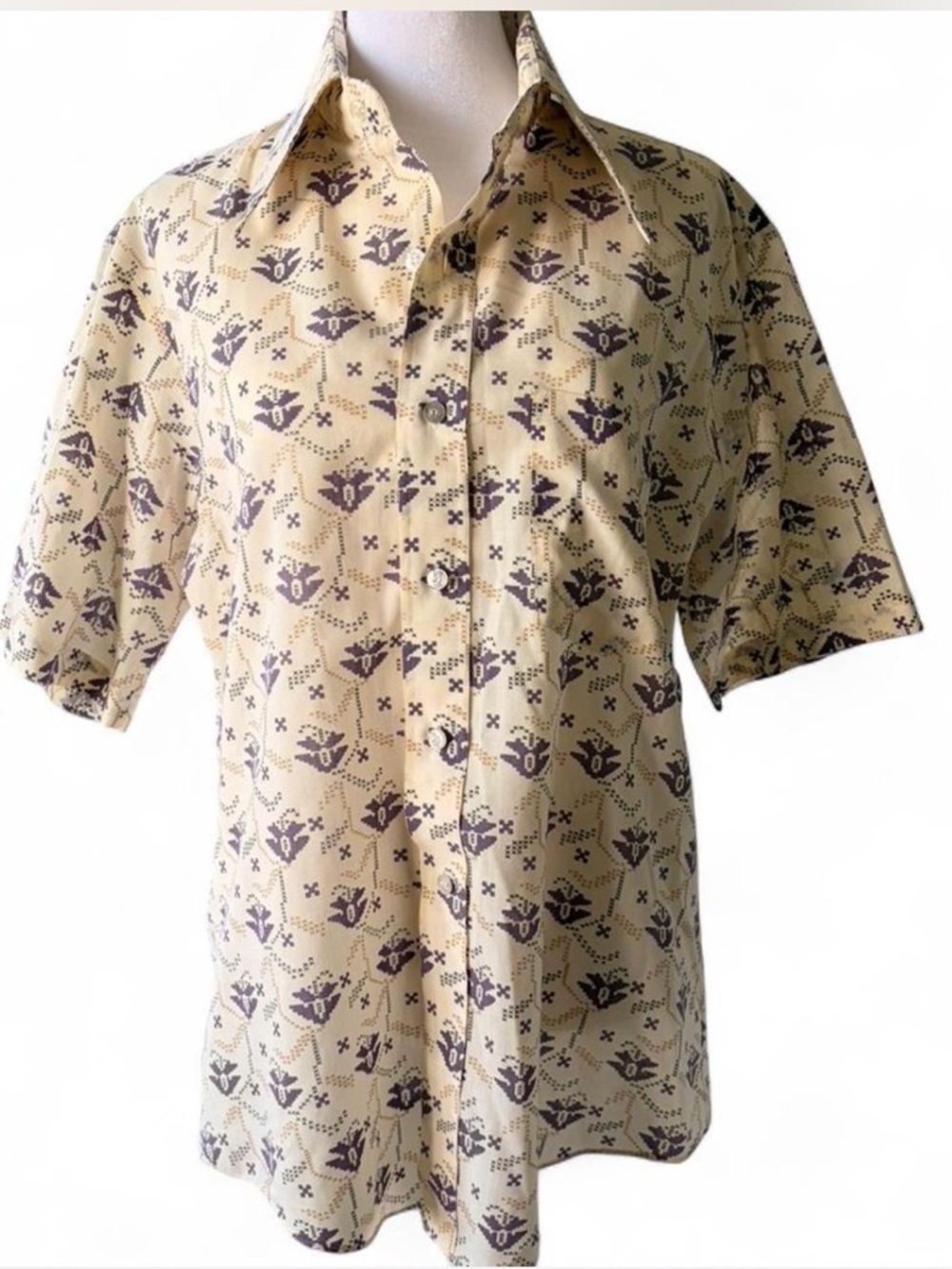 Kings Roads Sears vintage 70s tribal print Men button up shirt